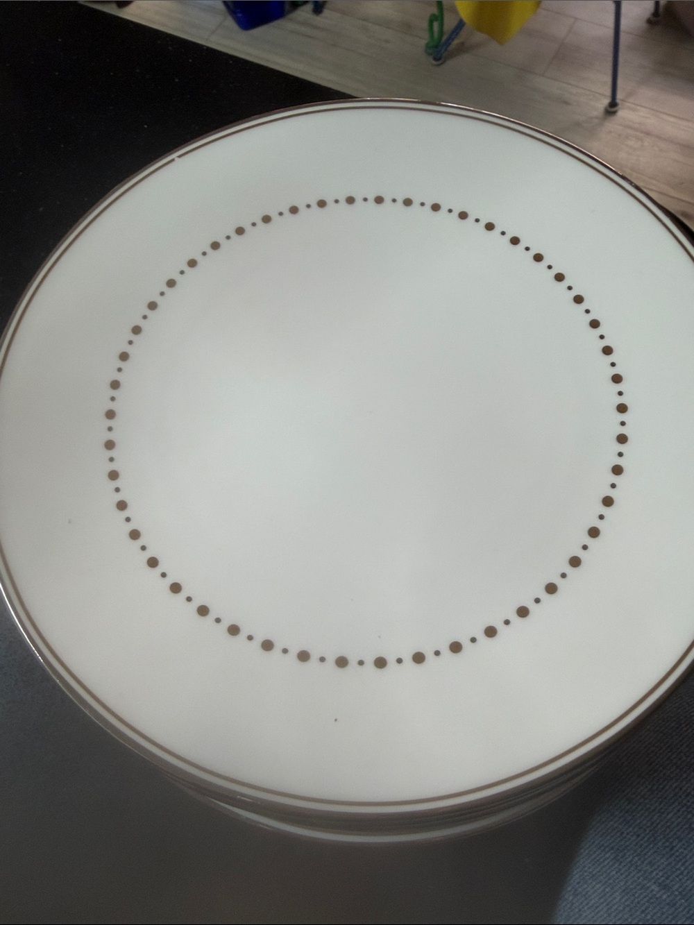 kate spade White and Gold Accent Porcelain Plate.  Set of Six.  Perfect